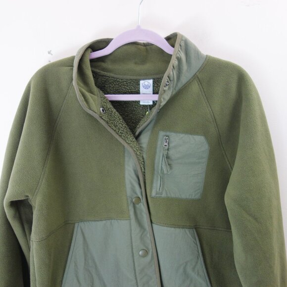 Te Verde Button Down Sherpa Jacket in Olive Green Size M NWT! - Picture 2 of 8